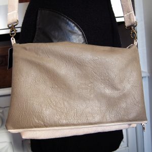 Sac bi-matière vegan avec bandoulière amovible - L'Atelier du Bourget - Artisanat textile français