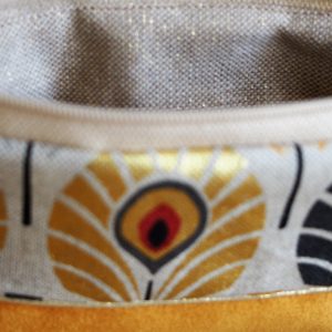 Trousse plate bicolore collection Plumes de paon jaune - L'Atelier du Bourget - Artisanat textile français