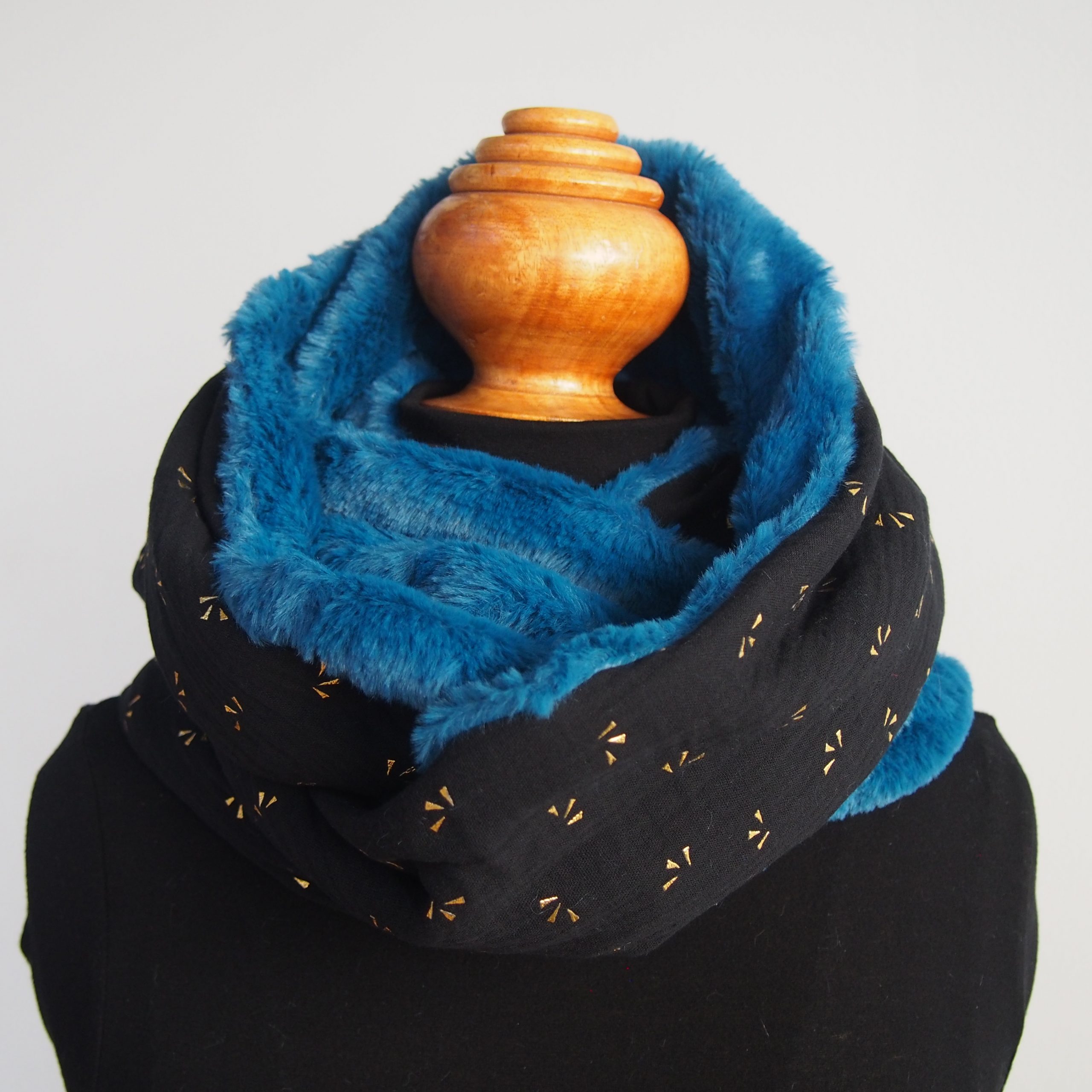 snood tour de cou skull bleu