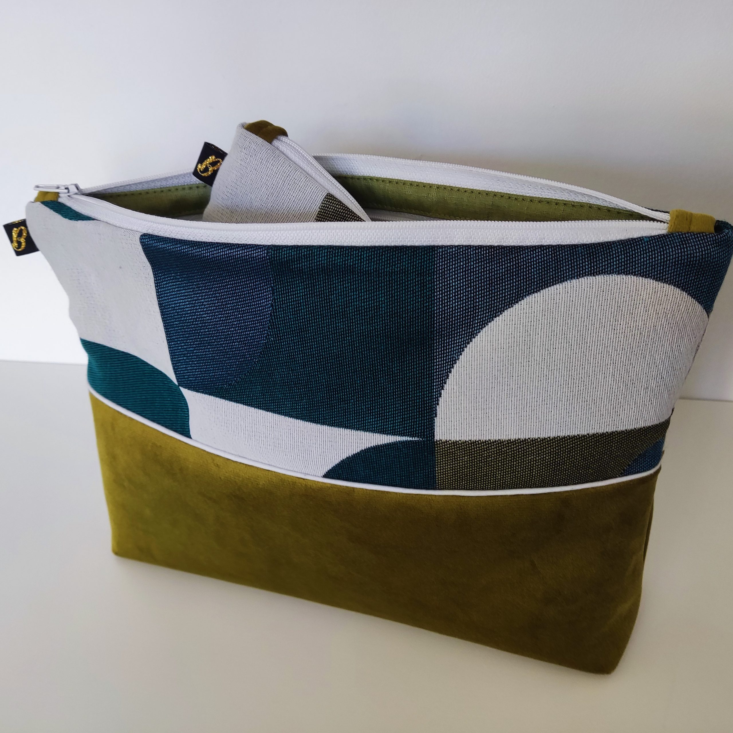 Pochette trousse de toilette - L'Atelier du Bourget - Artisanat textile français